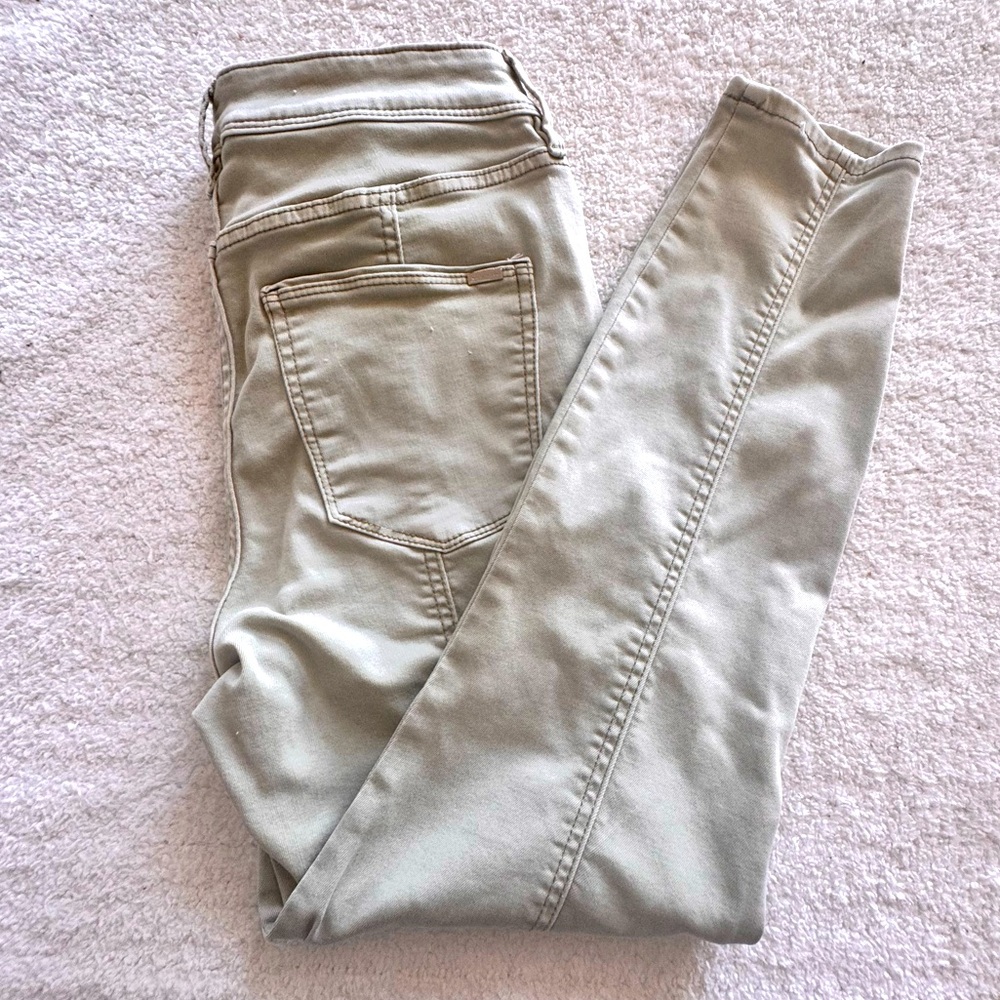 WHBM brand  Everyday Soft Skinny Ankle Pants –